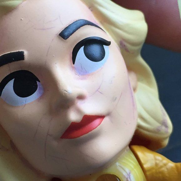 Marvel Woman Hero Toy - Picture 5 of 7